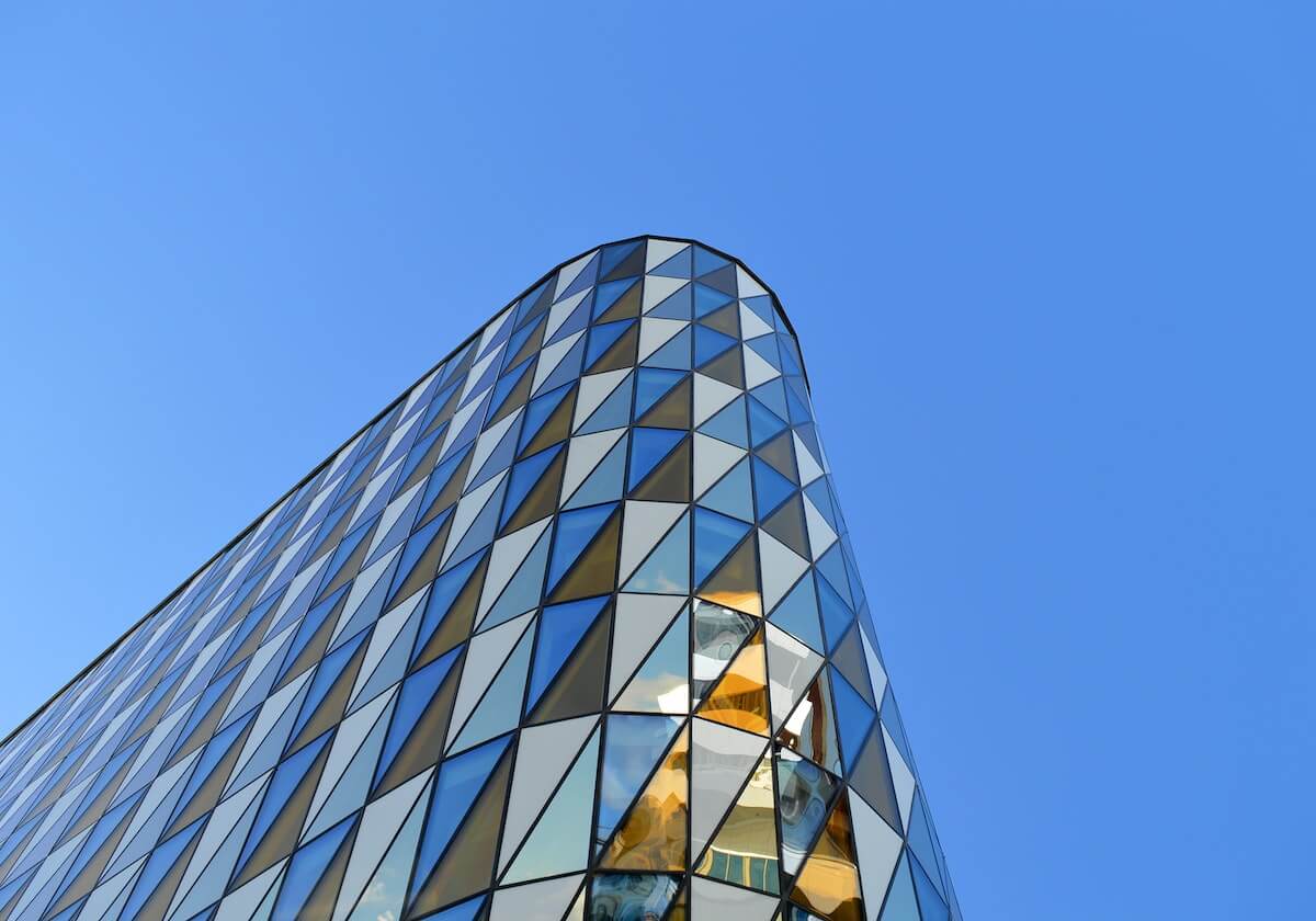 皇马冲14冠！姆巴佩飞行4500公里空降决赛：9战巴萨12球